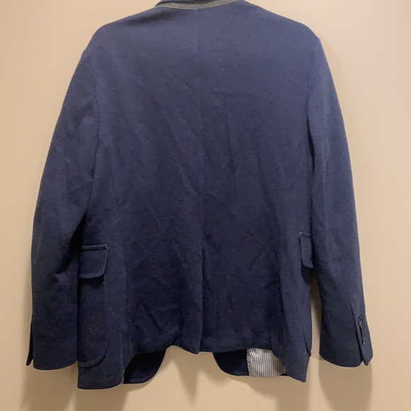 Banana Republic soft Blue Blazer Size: 40Sc, fits medium - Picture 5 of 6